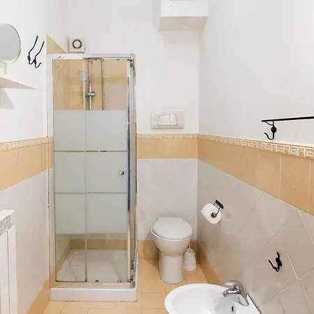 Khalisa Apartman *
