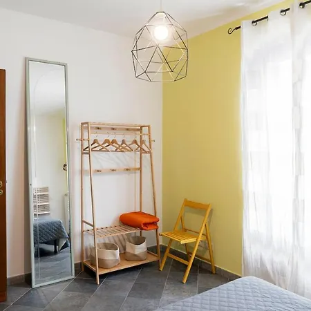 Khalisa Apartman *